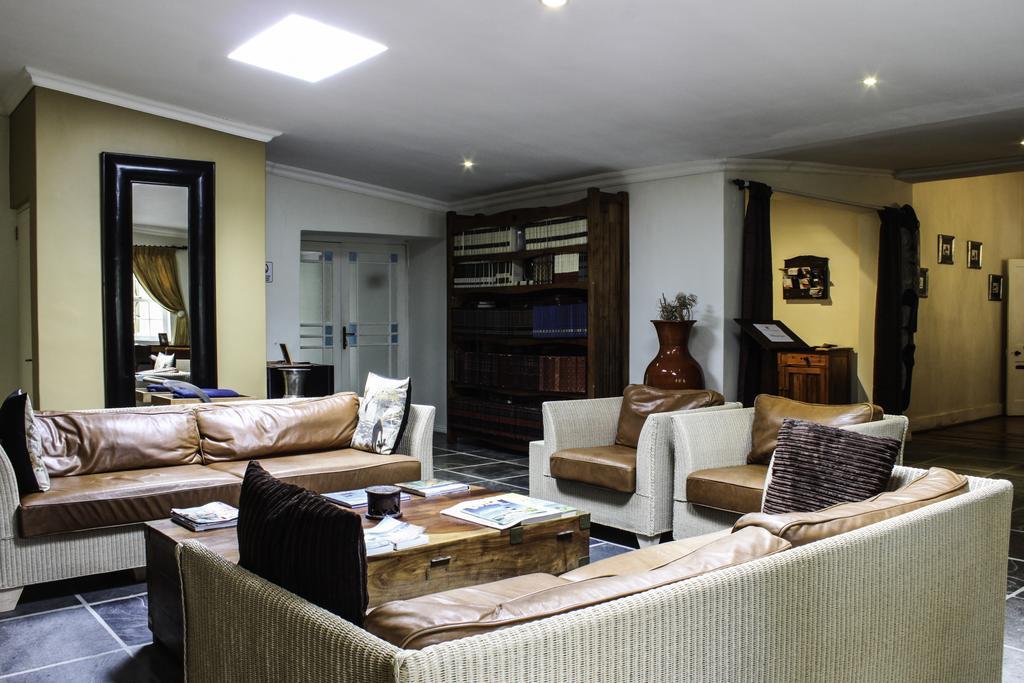 Somerset Villa Guesthouse 西萨默塞特 外观 照片