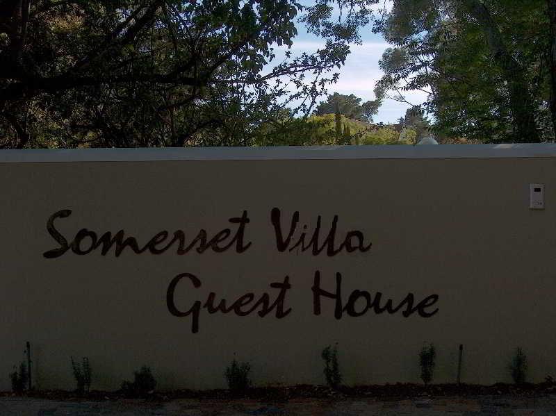Somerset Villa Guesthouse 西萨默塞特 外观 照片