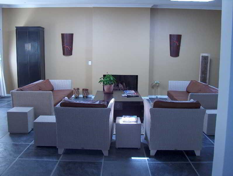 Somerset Villa Guesthouse 西萨默塞特 外观 照片