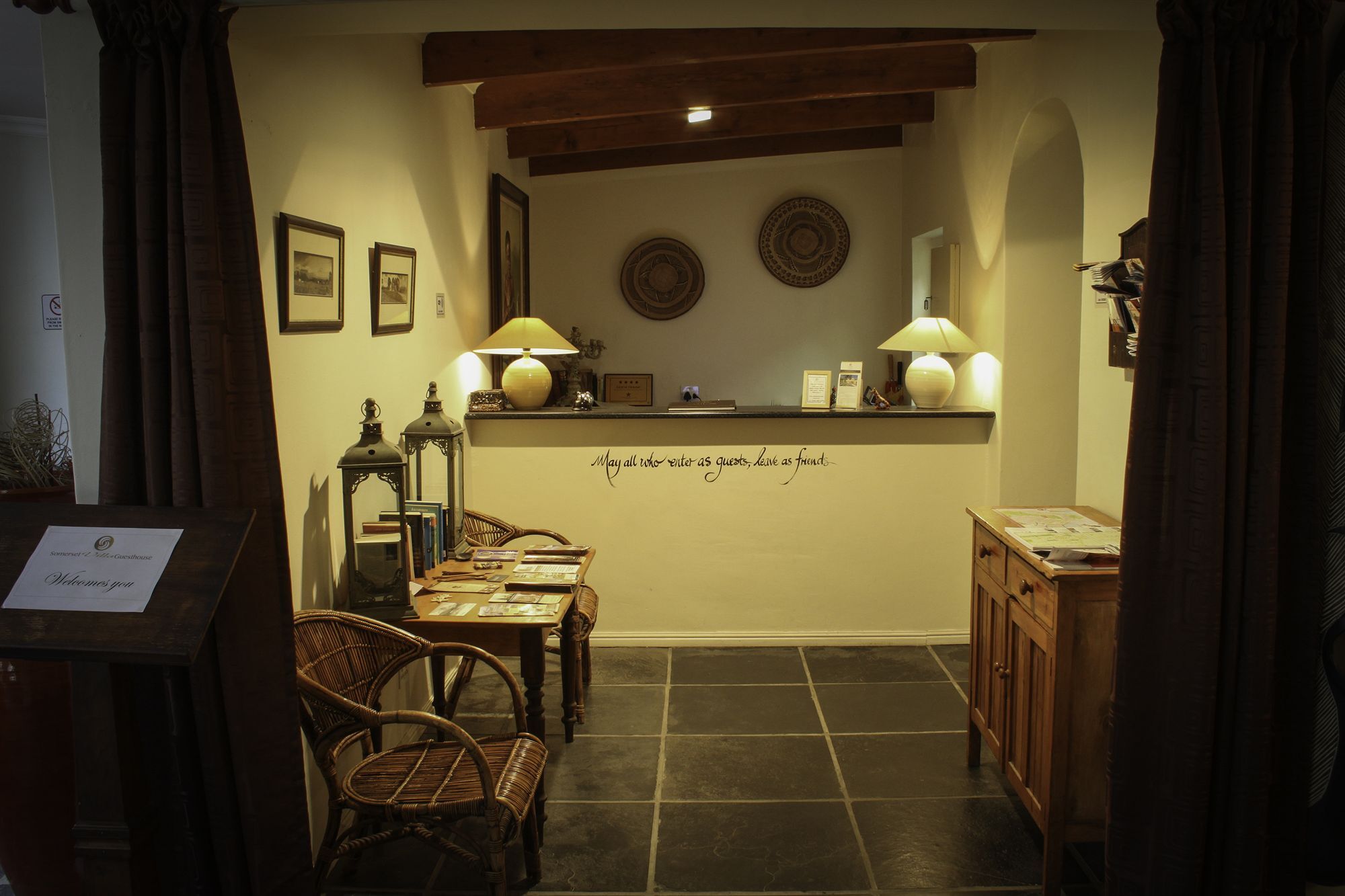 Somerset Villa Guesthouse 西萨默塞特 外观 照片