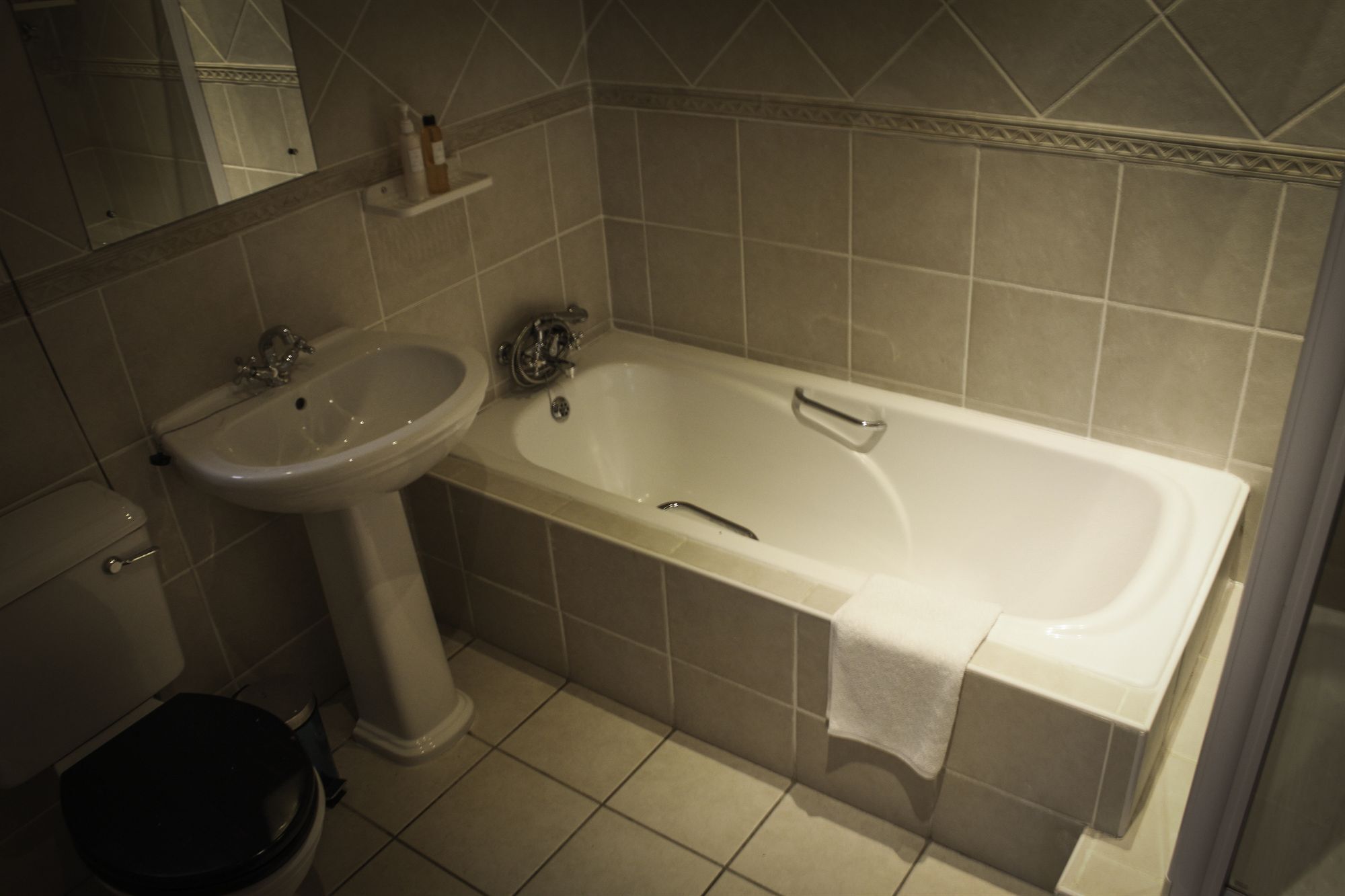 Somerset Villa Guesthouse 西萨默塞特 外观 照片