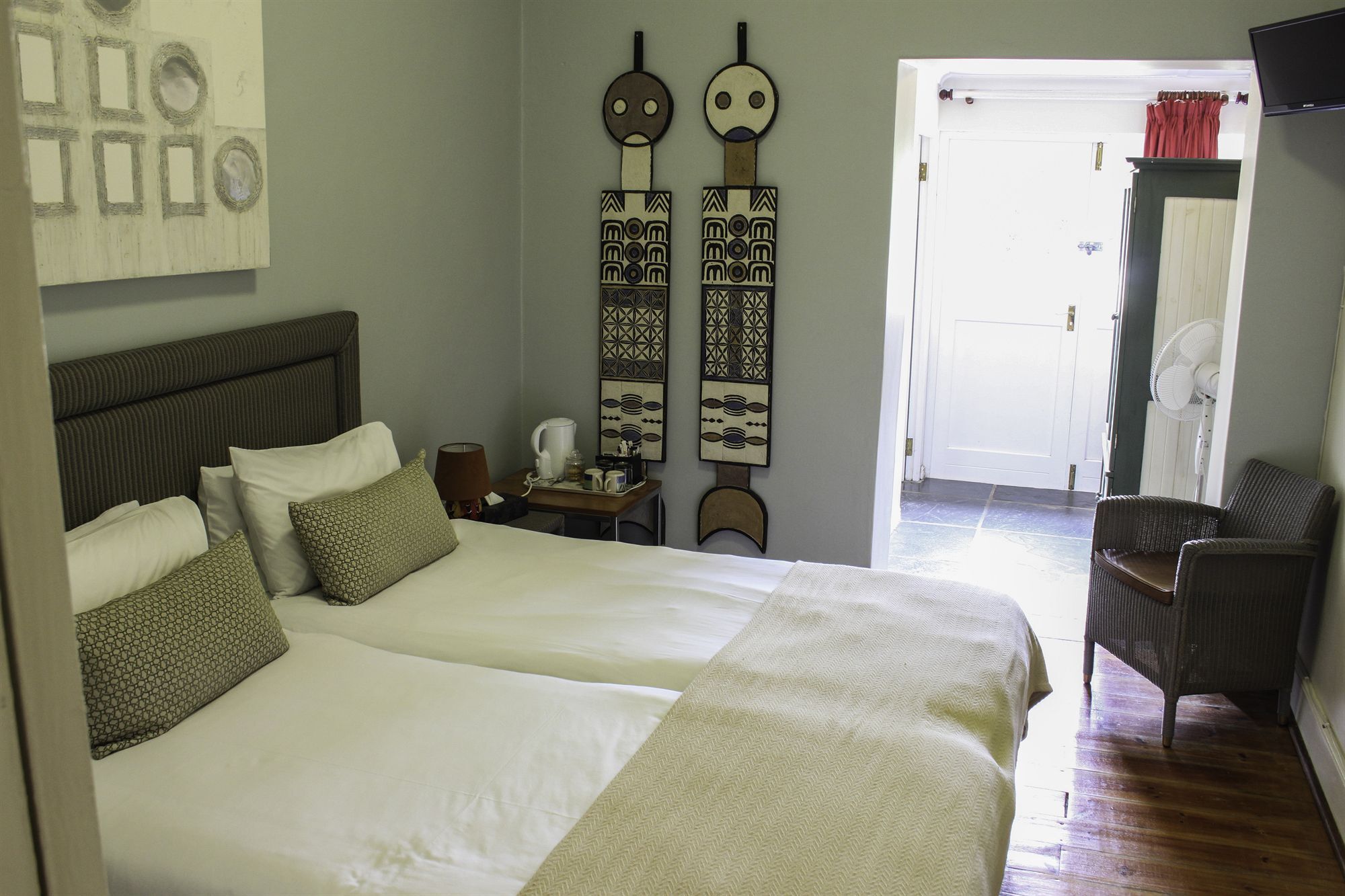 Somerset Villa Guesthouse 西萨默塞特 外观 照片