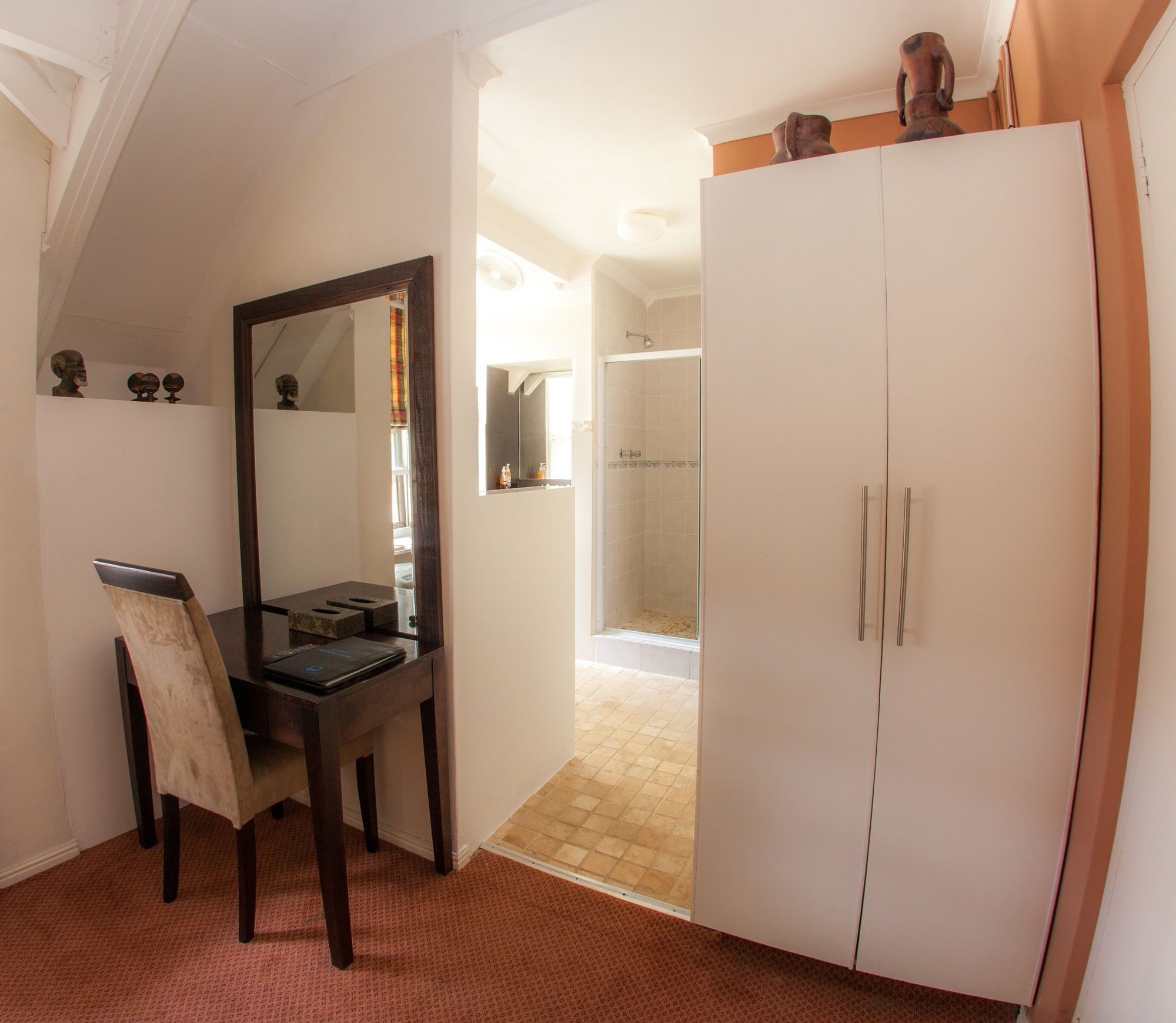 Somerset Villa Guesthouse 西萨默塞特 外观 照片
